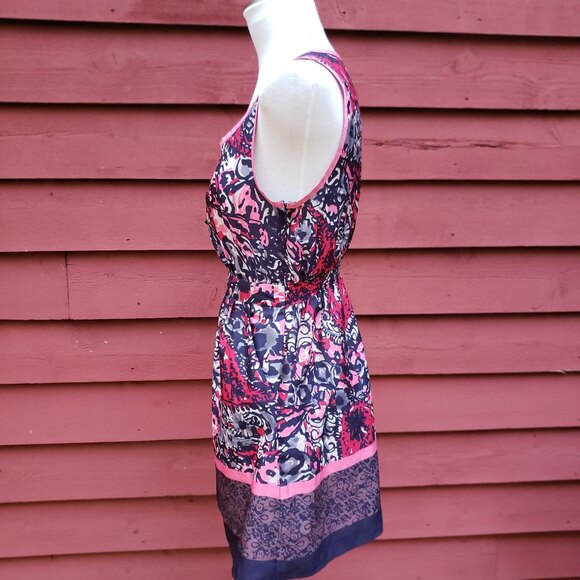 Forever21 Lightweight Mini Summer floral navy pink Dress Size Medium M - Picture 5 of 7